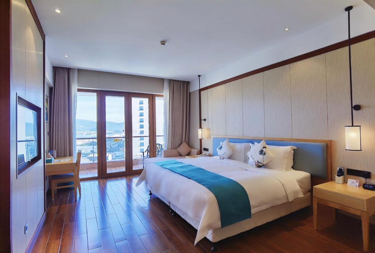 Sanya Dadonghai Seaview Hotel Exterior foto